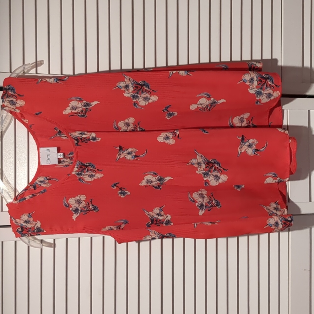 Red flowy tank